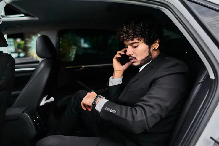 Luxury car with chauffeur High Wycombe for premium travel services